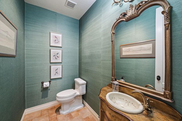 1002 Cowards Creek Court, Friendswood, TX 77546