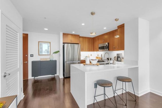 38 N Almaden Boulevard 1413, San Jose, CA 95110