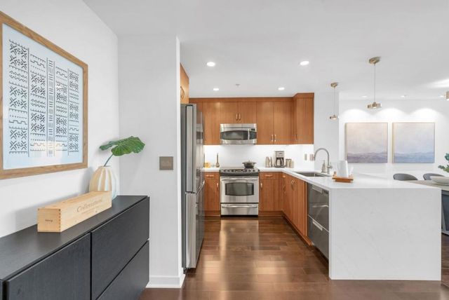 38 N Almaden Boulevard 1413, San Jose, CA 95110