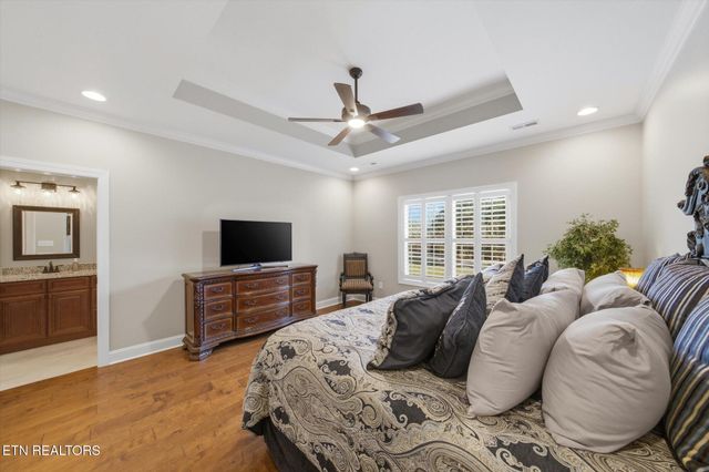 7122 Volunteer Ridge Lane, Knoxville, TN 37918