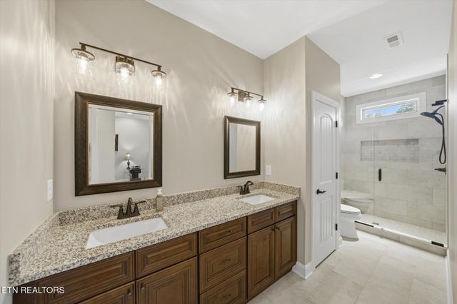 7122 Volunteer Ridge Lane, Knoxville, TN 37918