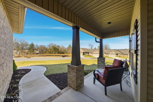 7122 Volunteer Ridge Lane, Knoxville, TN 37918