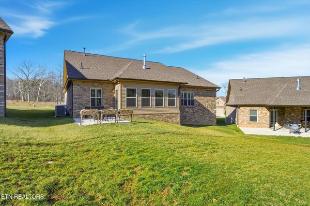 7122 Volunteer Ridge Lane, Knoxville, TN 37918