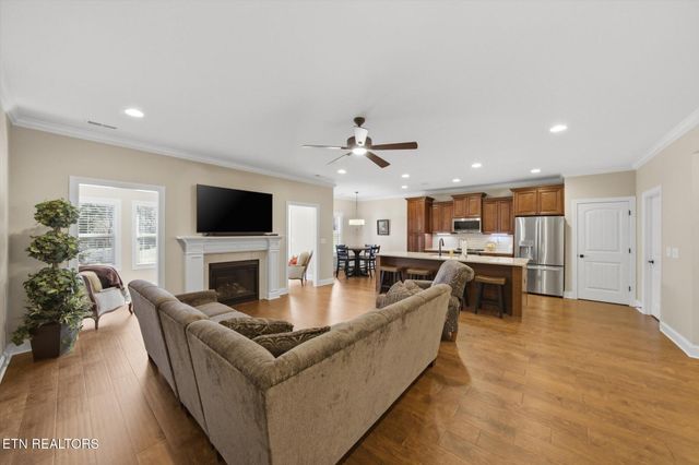 7122 Volunteer Ridge Lane, Knoxville, TN 37918