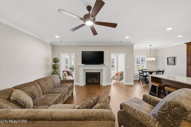 7122 Volunteer Ridge Lane, Knoxville, TN 37918