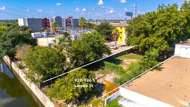 926 S Laredo, San Antonio, TX 78204