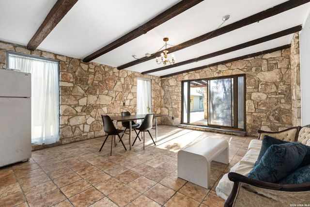 926 S Laredo, San Antonio, TX 78204