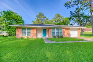 814 N Willis Avenue, Livingston, TX 77351