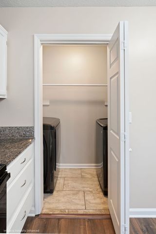 333 Deerpoint Dr, Hendersonville, TN 37075