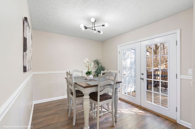 333 Deerpoint Dr, Hendersonville, TN 37075