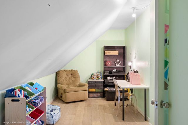 333 Deerpoint Dr, Hendersonville, TN 37075