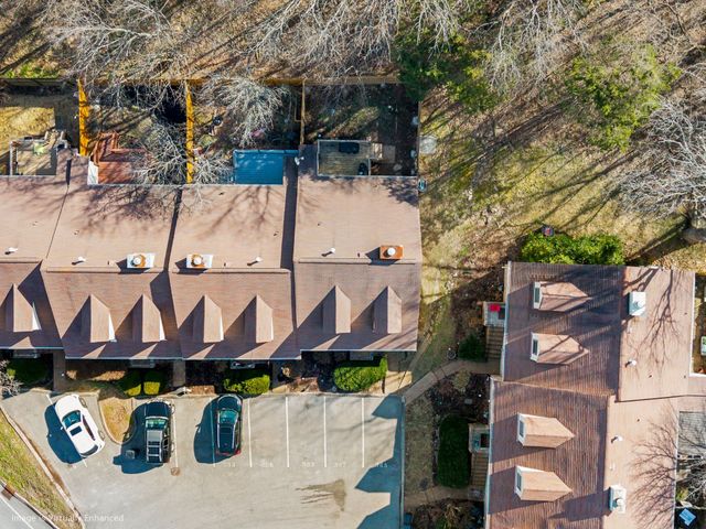 333 Deerpoint Dr, Hendersonville, TN 37075