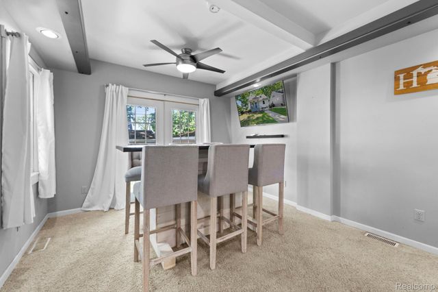 1103 Hoffman, Royal Oak, MI 48067