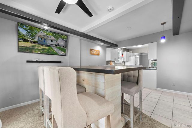 1103 Hoffman, Royal Oak, MI 48067