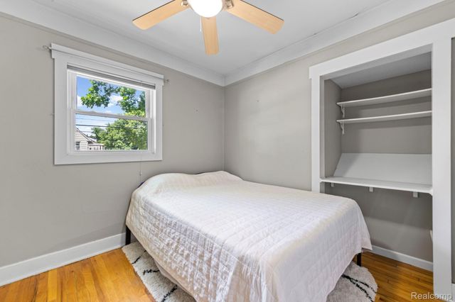 1103 Hoffman, Royal Oak, MI 48067