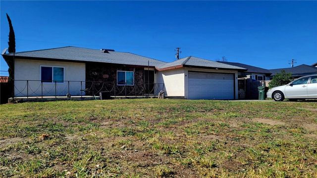 9454 Frankfort Avenue, Fontana, CA 92335