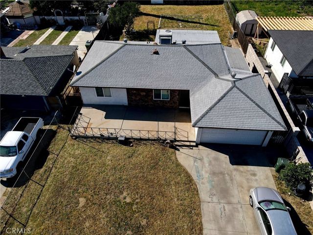 9454 Frankfort Avenue, Fontana, CA 92335