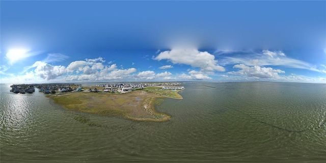 665 Tiki Drive 614, Tiki Island, TX 77554