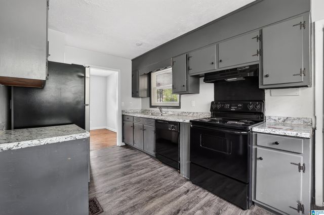 394 FERNBROOK AVENUE, Birmingham, AL 35215