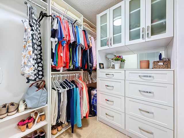 2311 S Cypress Bend Drive 319a, Pompano Beach, FL 33069