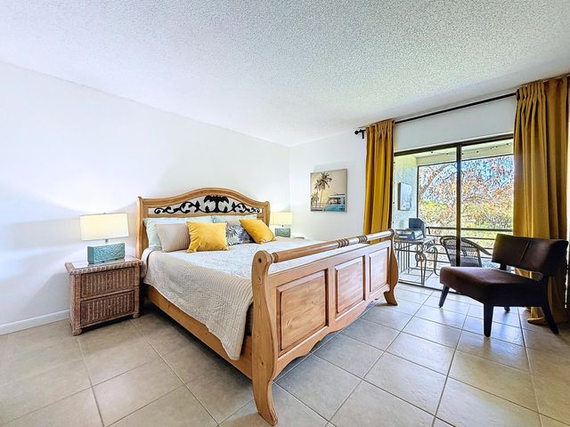 2311 S Cypress Bend Drive 319a, Pompano Beach, FL 33069