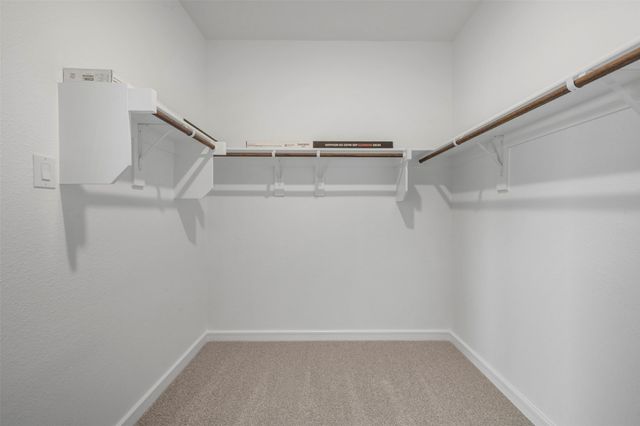 2205 Maple Ridge Drive, Van Alstyne, TX 75495