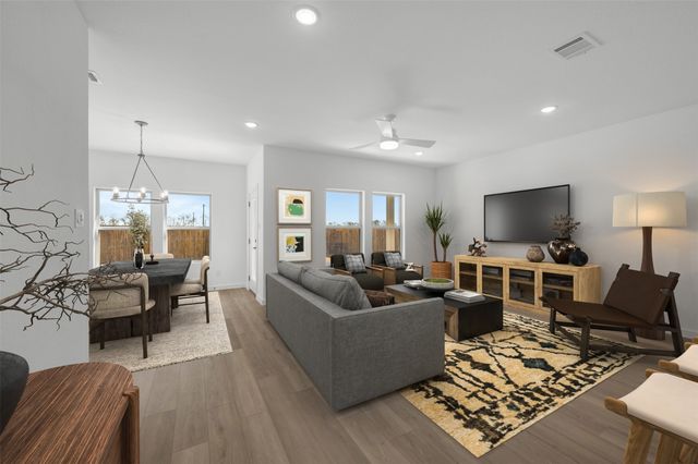 2205 Maple Ridge Drive, Van Alstyne, TX 75495