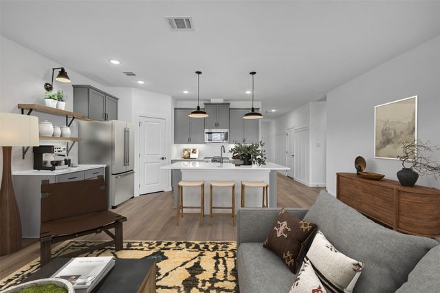 2205 Maple Ridge Drive, Van Alstyne, TX 75495