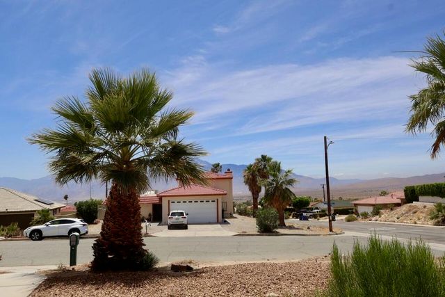 66864 Casa Grande Drive, Desert Hot Springs, CA 92240