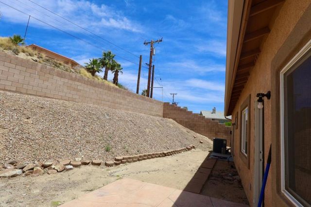 66864 Casa Grande Drive, Desert Hot Springs, CA 92240