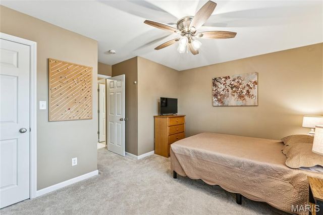 4203 Forder Heights Drive, St Louis, MO 63129