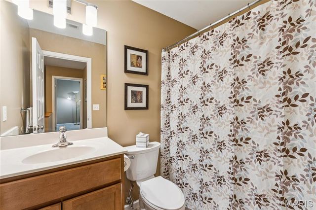 4203 Forder Heights Drive, St Louis, MO 63129