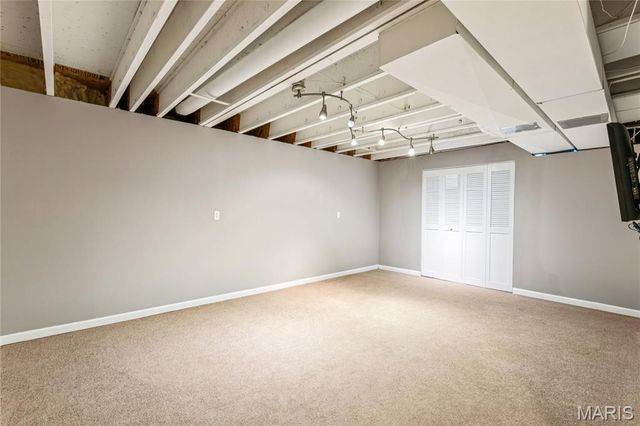 4203 Forder Heights Drive, St Louis, MO 63129