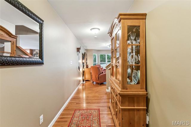 4203 Forder Heights Drive, St Louis, MO 63129