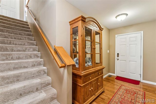 4203 Forder Heights Drive, St Louis, MO 63129