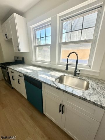 56 Rutgers St, Maplewood Twp., NJ 07040