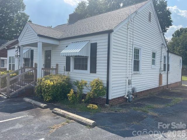 1670 Dale Earnhardt Boulevard, Kannapolis, NC 28083