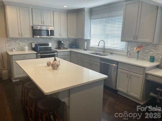 1670 Dale Earnhardt Boulevard, Kannapolis, NC 28083