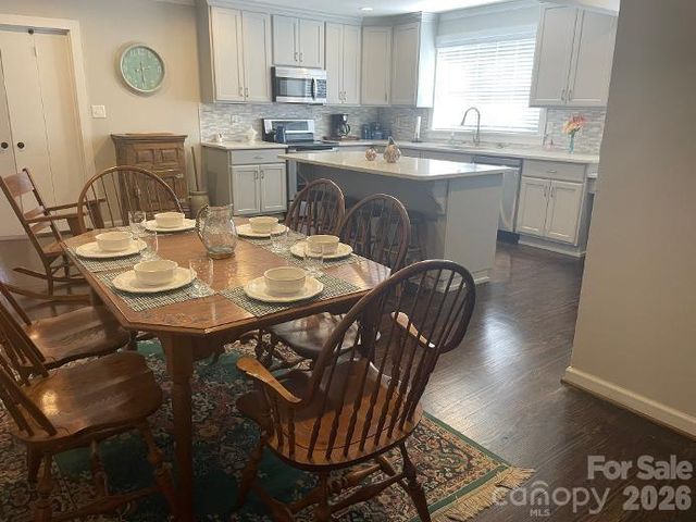 1670 Dale Earnhardt Boulevard, Kannapolis, NC 28083