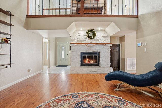 9608 W 71st Street S, Tulsa, OK 74131