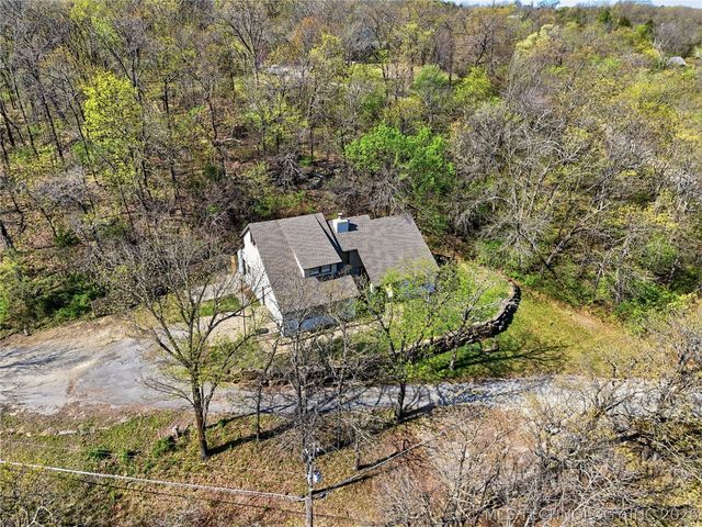 9608 W 71st Street S, Tulsa, OK 74131