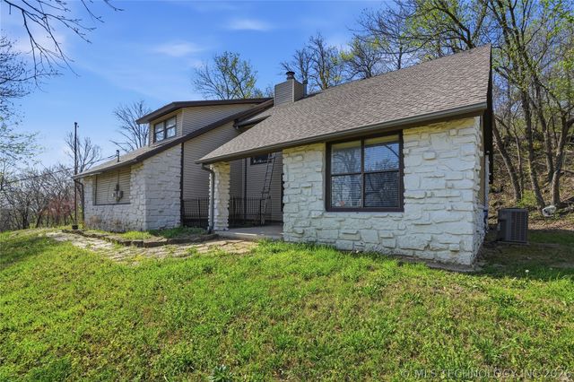 9608 W 71st Street S, Tulsa, OK 74131