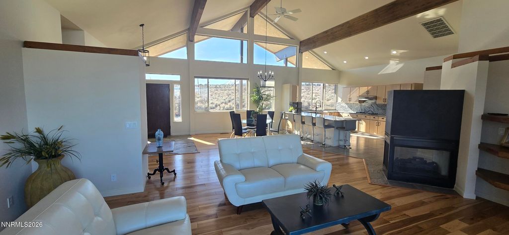 Image 10 of property listing at 13120 Welcome Way, Reno, NV 89511