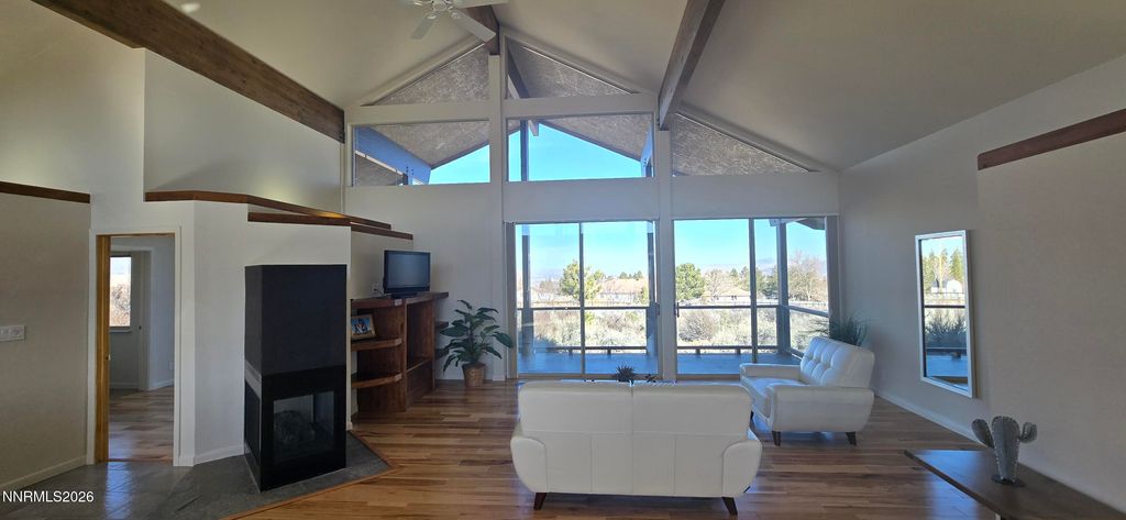 Image 13 of property listing at 13120 Welcome Way, Reno, NV 89511