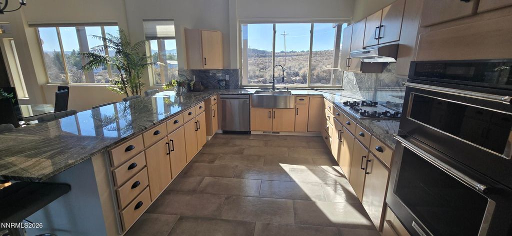 Image 21 of property listing at 13120 Welcome Way, Reno, NV 89511