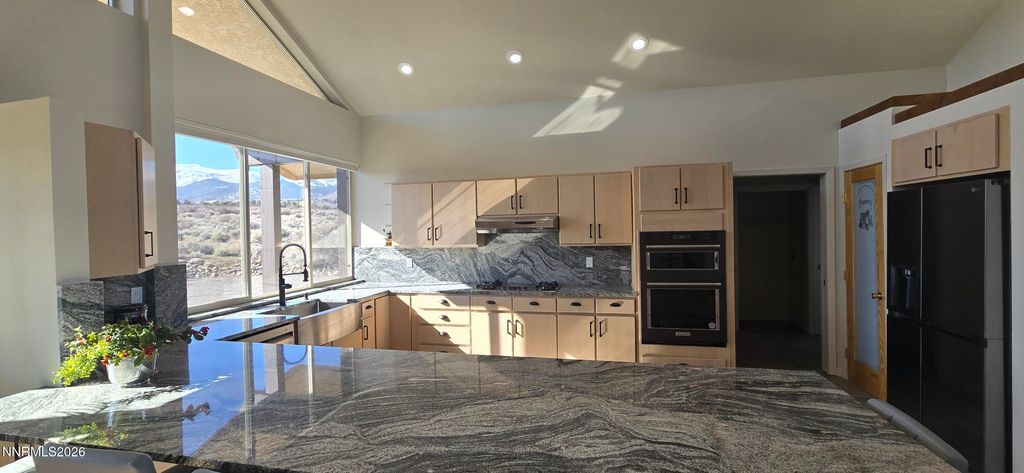 Image 23 of property listing at 13120 Welcome Way, Reno, NV 89511