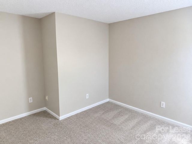 6126 Patric Alan Court, Charlotte, NC 28216