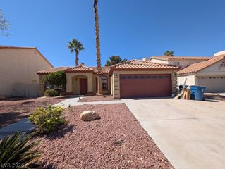 731 Rising Star Drive, Henderson, NV 89014