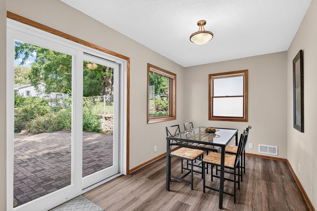 651 46 1/2 Avenue NE, Columbia Heights, MN 55421 — photo 4