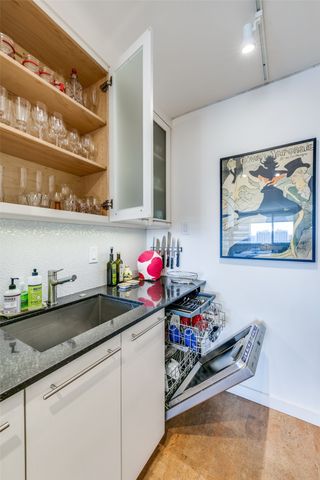 3883 Turtle Creek Boulevard 2214, Dallas, TX 75219